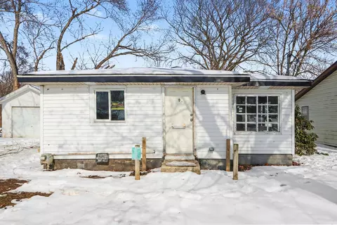 6315 Wright St, Kalamazoo, MI 49048
