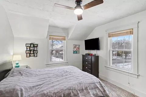 Bedroom - 1920 S West Ave, Jackson, MI 49203 photo 3 of 4