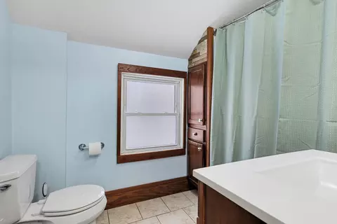 Bath - 1920 S West Ave, Jackson, MI 49203 photo 2 of 3