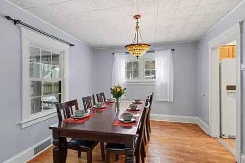 Dining - 1920 S West Ave, Jackson, MI 49203 photo 1 of 2