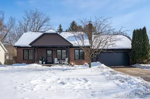 2646 Monroe Ave NE, Grand Rapids, MI 49505