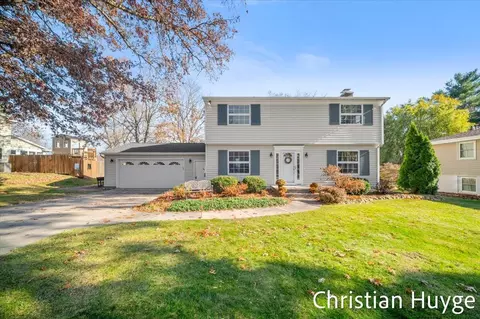 7617 Primrose Ln, Portage, MI 49024