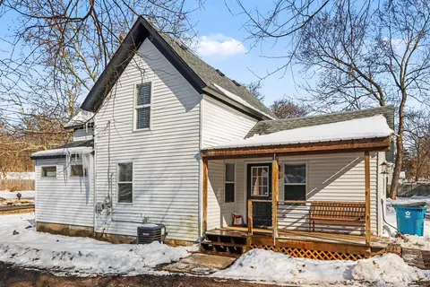 1824 Humphrey St, Kalamazoo, MI 49048