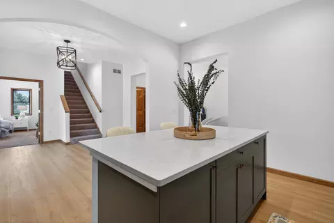 Entry Way - 7900 Napoleon Rd, Jackson, MI 49201 photo 10 of 17