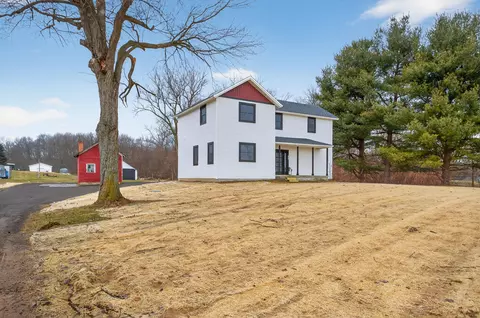 Exterior - 7900 Napoleon Rd, Jackson, MI 49201 photo 4 of 10