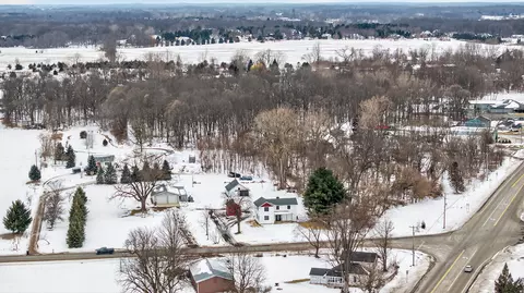 View/Area - 7900 Napoleon Rd, Jackson, MI 49201 photo 3 of 11