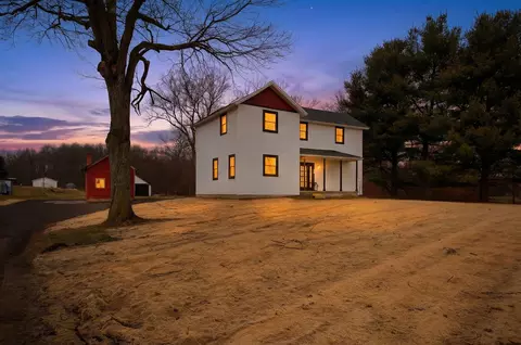 Exterior - 7900 Napoleon Rd, Jackson, MI 49201 photo 5 of 10