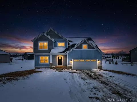 12713 Ridgedale Dr, Allendale, MI 49401