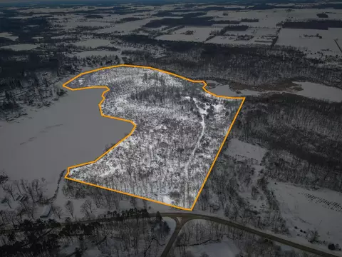5100 Long Lake Rd, Reading, MI 49274