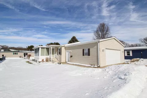 6250 Medford Way, Kalamazoo, MI 49009