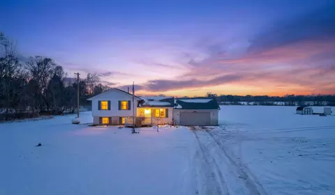 1150 Losey Rd, Rives Junction, MI 49277