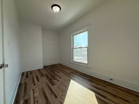 Bedroom - 421 Lewis St, Belding, MI 48809 photo 3 of 6