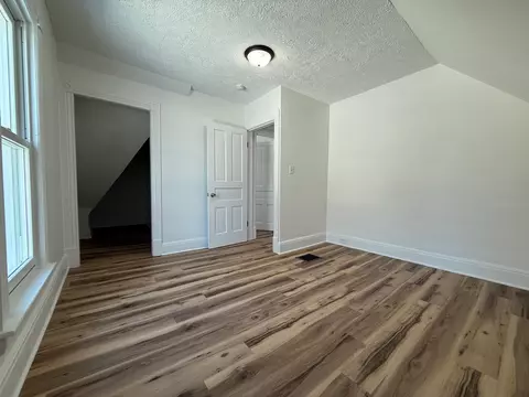 Bedroom - 421 Lewis St, Belding, MI 48809 photo 1 of 6