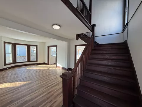 Living - 421 Lewis St, Belding, MI 48809 photo 1 of 8