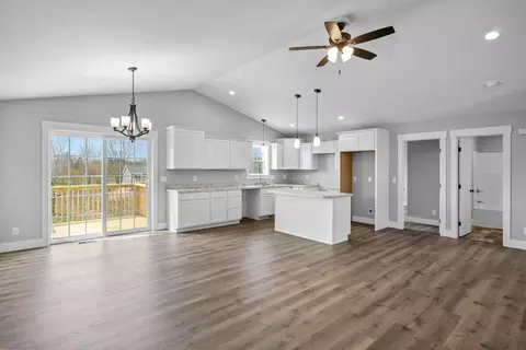 5229 Lilac Ln, Fremont, MI 49412