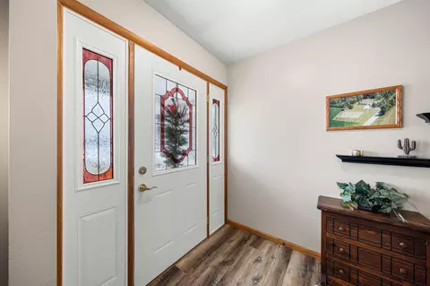 Entry Way - 8876 20th Ave, Remus, MI 49340 photo 2 of 3