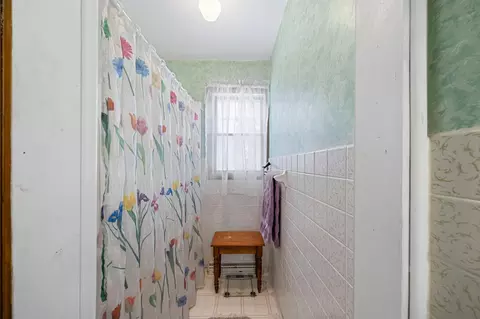 Bath - 8876 20th Ave, Remus, MI 49340 photo 2 of 2