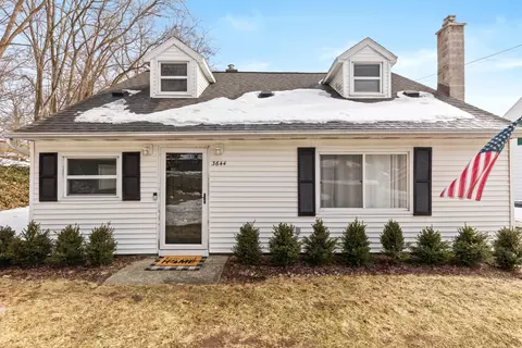 3644 Auburn Ave NE, Grand Rapids, MI 49525
