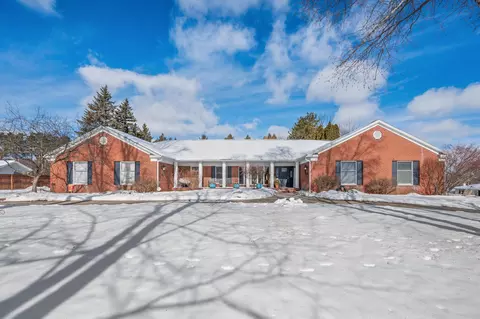 910 Dexter St, Big Rapids, MI 49307