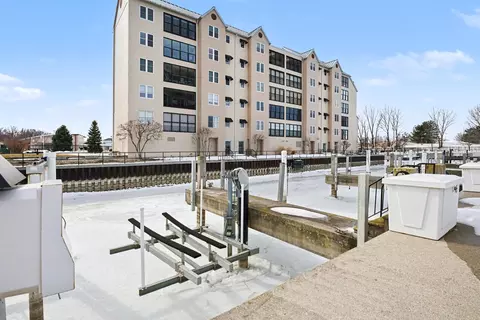 312 Water St #52, St. Joseph, MI 49085
