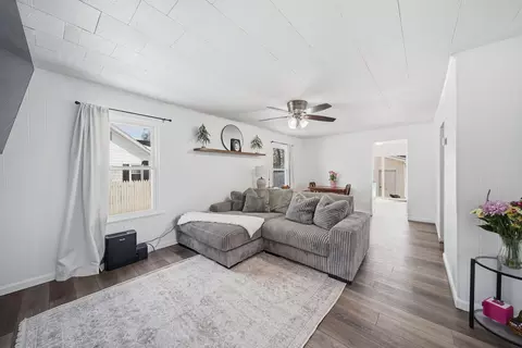 509 E Bird St, Jackson, MI 49203 photo 7