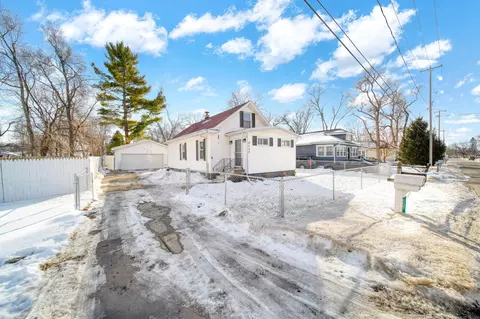 509 E Bird St, Jackson, MI 49203 photo 3