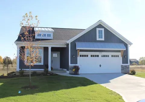 2537 Meadow Ridge Dr, Grand Rapids, MI 49534