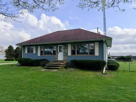 49145 92nd Ave, Decatur, MI 49045