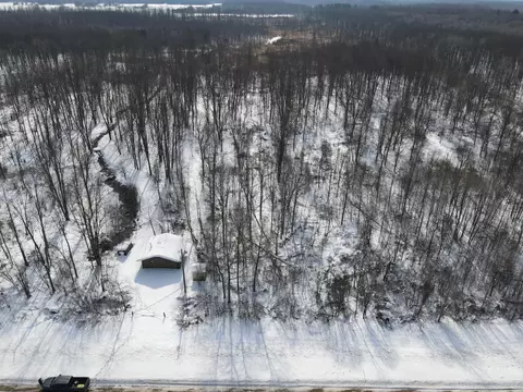 6095 E M 20, Hesperia, MI 49421 photo 3