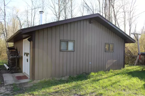 6095 E M 20, Hesperia, MI 49421 photo 35