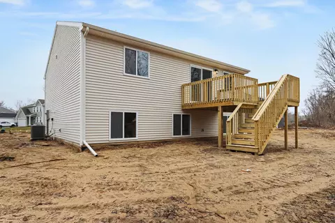 Exterior - 1212 Pine St, Three Rivers, MI 49093 photo 4 of 5