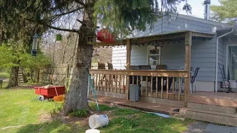 14918 Main St, Buchanan, MI 49107