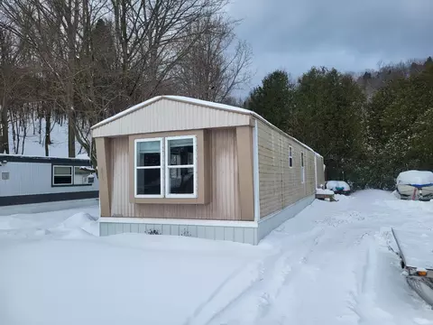 853 Glen Ave, Elberta, MI 49628 photo 10