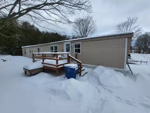 853 Glen Ave, Elberta, MI 49628 photo 21