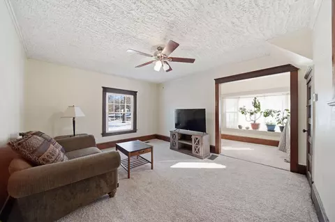 1022 Ellery Ave, Jackson, MI 49202 photo 6