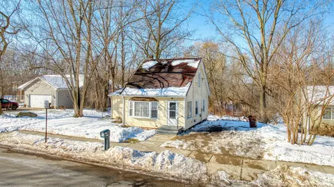 1022 Ellery Ave, Jackson, MI 49202