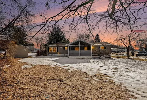 1137 Regina Trl, Wayland, MI 49348