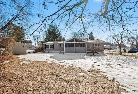 1137 Regina Trl, Wayland, MI 49348