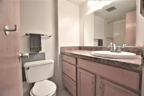 Bath - 555 E William St #16K, Ann Arbor, MI 48104 photo 1 of 2