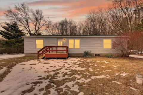 2160 Fitzner Rd, Greenville, MI 48838