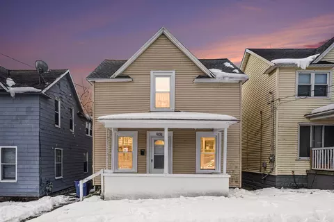908 Hall St SE, Grand Rapids, MI 49507