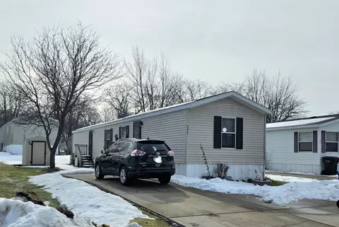 4450 Oakland Dr, Allendale, MI 49401