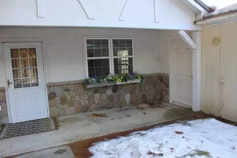 1132 N Meadowbrook Rd, White Cloud, MI 49349 photo 4