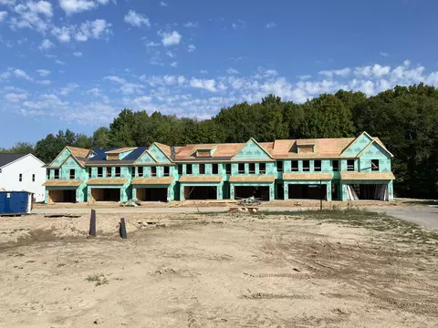4870 Hidden River Ave SW #59, Wyoming, MI 49418