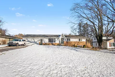 143 S 160th Ave, Holland, MI 49424
