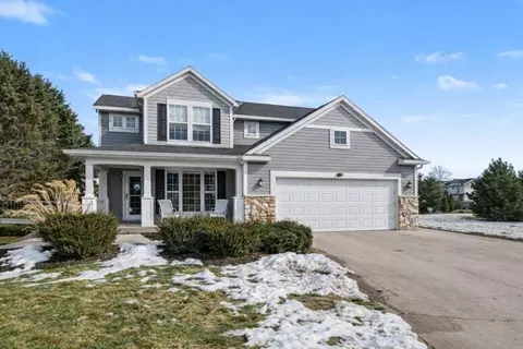 7328 Old Mission Dr NE, Rockford, MI 49341