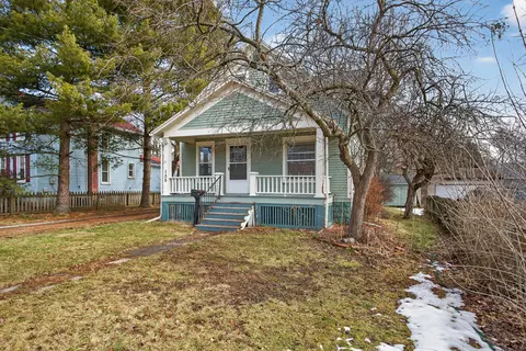 155 S Scott St, Adrian, MI 49221 photo 2