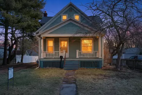 155 S Scott St, Adrian, MI 49221 photo 3