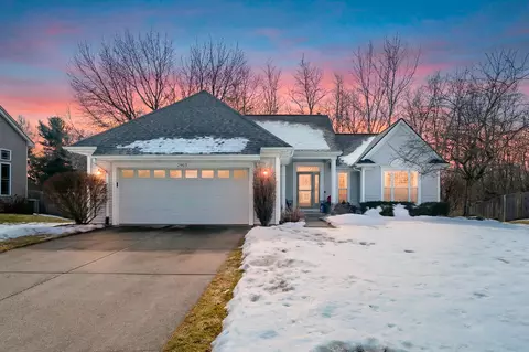2903 Valley Glenn Cir, Kalamazoo, MI 49004