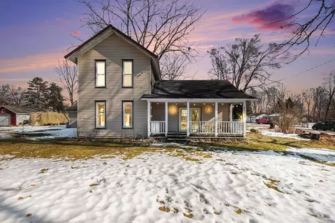 4770 Oak St, Coral, MI 49322